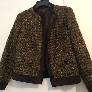 Classic Jacket Green & Brown colors.